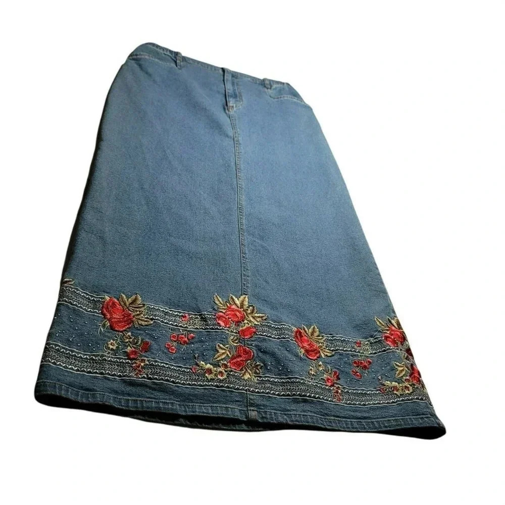 Denim &Co Skirt Maxi M Womens Embroidered Roses Blue Jean Long Pockets slit back - Picture 5 of 11